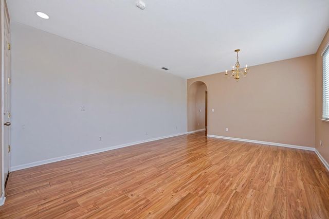 5040 Kankakee Dr, Sacramento, CA 95835