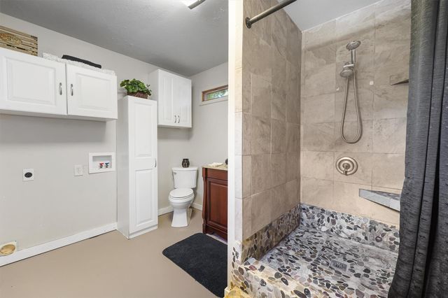 326 Broad Ripple Drive, Houston, TX 77336