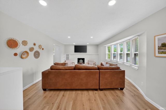 1357 Campeau Street, South Bend, IN 46617