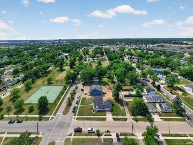 1357 Campeau Street, South Bend, IN 46617