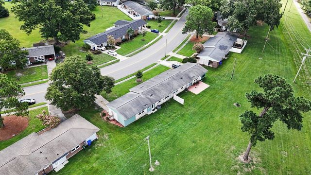 3931 Spruce Dr, Myrtle Beach, SC 29577