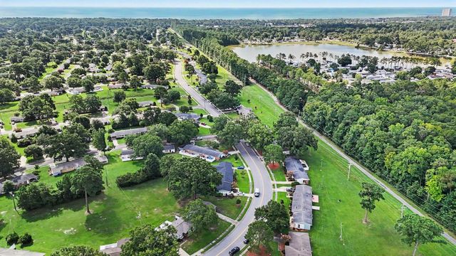 3931 Spruce Dr, Myrtle Beach, SC 29577