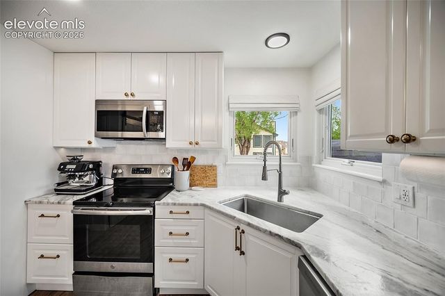7480 Montarbor Drive, Colorado Springs, CO 80918