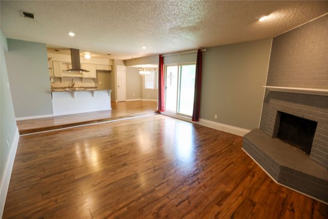 5404 Windy Meadow Drive, Arlington, TX 76017