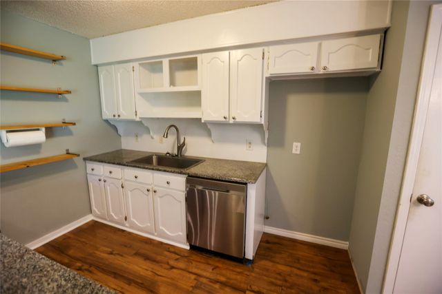 5404 Windy Meadow Drive, Arlington, TX 76017