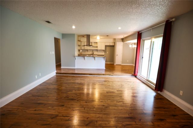 5404 Windy Meadow Drive, Arlington, TX 76017