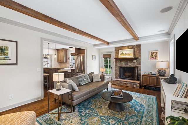 3807 Dartmouth Ave, Nashville, TN 37215