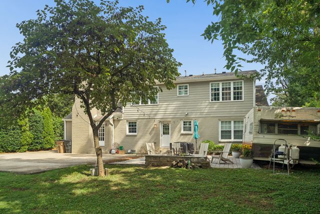 3807 Dartmouth Ave, Nashville, TN 37215