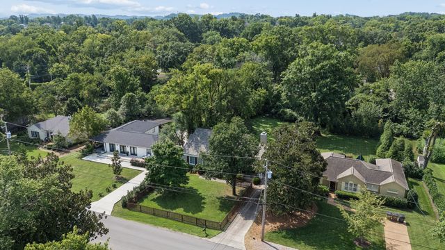 3807 Dartmouth Ave, Nashville, TN 37215