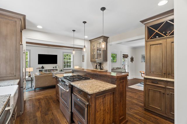3807 Dartmouth Ave, Nashville, TN 37215