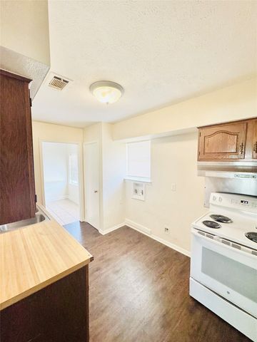 1104 Ashland Drive, Mesquite, TX 75149