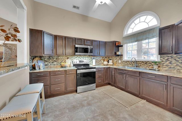 204 Inda Way, Washington, NC 27889