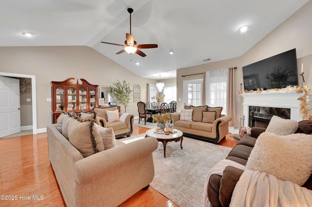 204 Inda Way, Washington, NC 27889