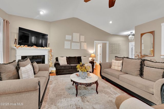 204 Inda Way, Washington, NC 27889