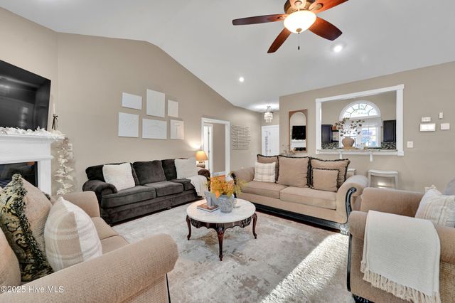 204 Inda Way, Washington, NC 27889