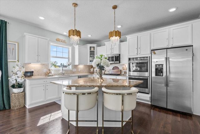 6546 Bridle Path, Corcoran, MN 55340