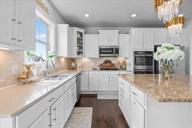 6546 Bridle Path, Corcoran, MN 55340