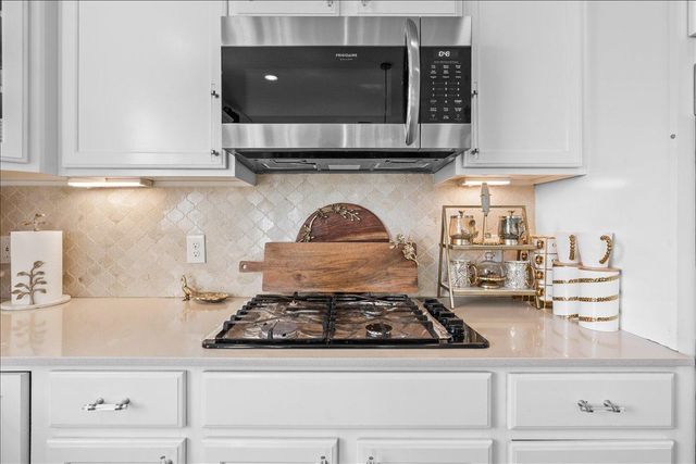 6546 Bridle Path, Corcoran, MN 55340