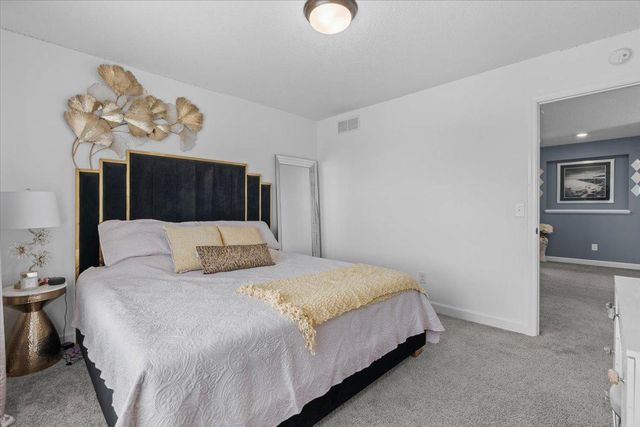 6546 Bridle Path, Corcoran, MN 55340