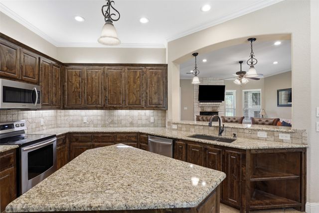 3216 Knob Road, Springtown, TX 76082