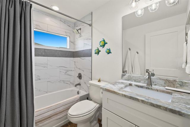 25 NW 14TH AVENUE, Cape Coral, FL 33993