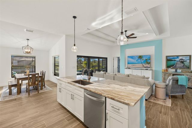 25 NW 14TH AVENUE, Cape Coral, FL 33993