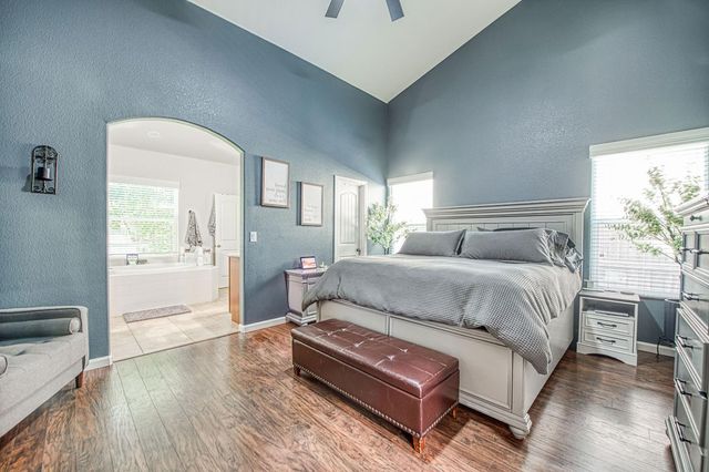 3095 N Pearwood, Fresno, CA 93727