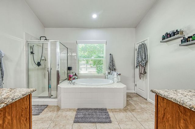 3095 N Pearwood, Fresno, CA 93727