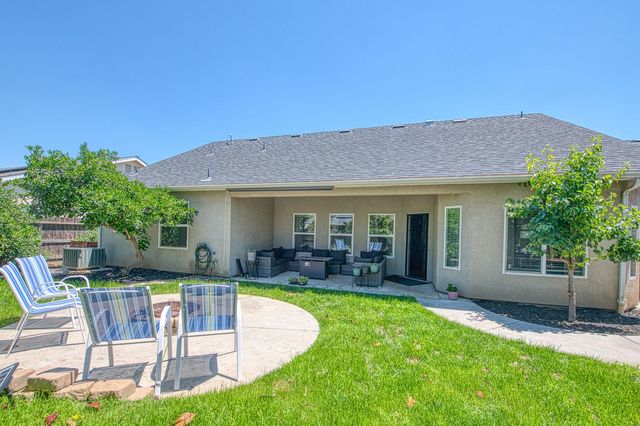 3095 N Pearwood, Fresno, CA 93727