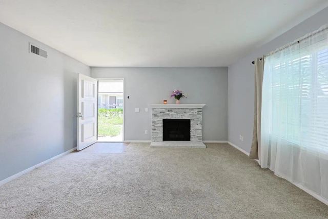244 Riverview Way, Oceanside, CA 92057