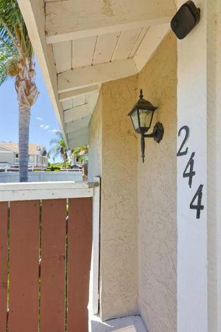 244 Riverview Way, Oceanside, CA 92057