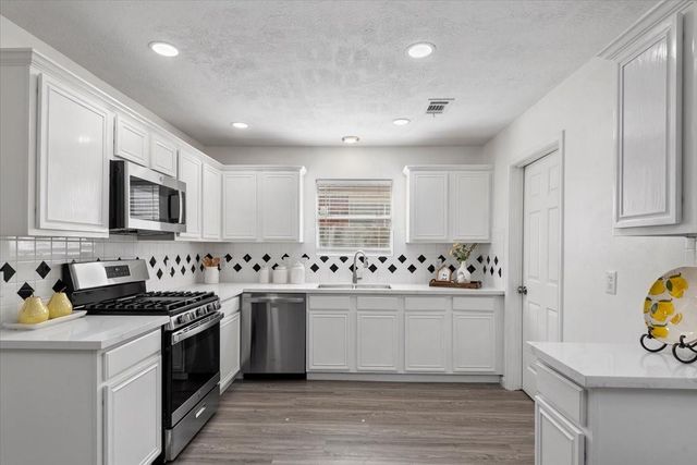 12035 Swords Creek Road, Houston, TX 77067