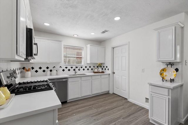 12035 Swords Creek Road, Houston, TX 77067