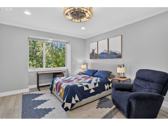 10999 Nw RAINMONT Rd, Portland, OR 97229