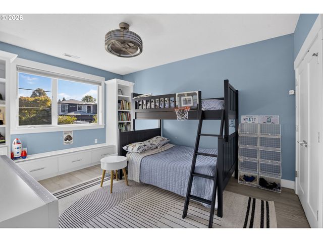 10999 Nw RAINMONT Rd, Portland, OR 97229