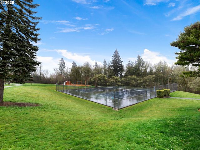 10999 Nw RAINMONT Rd, Portland, OR 97229