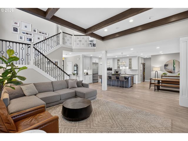 10999 Nw RAINMONT Rd, Portland, OR 97229
