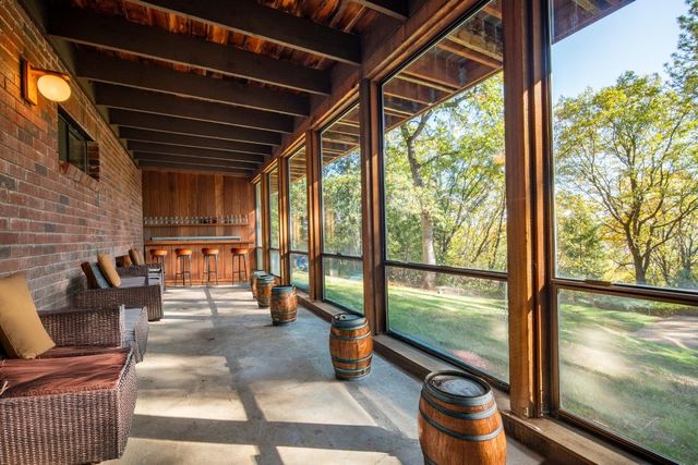 3961 Seven Ridges Road, Camino, CA 95709