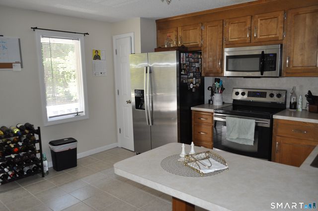 110 Songbird Lane 110, Farmington, CT 06032
