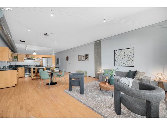 333 Nw 9TH Ave 503, Portland, OR 97209