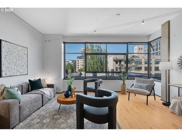 333 Nw 9TH Ave 503, Portland, OR 97209