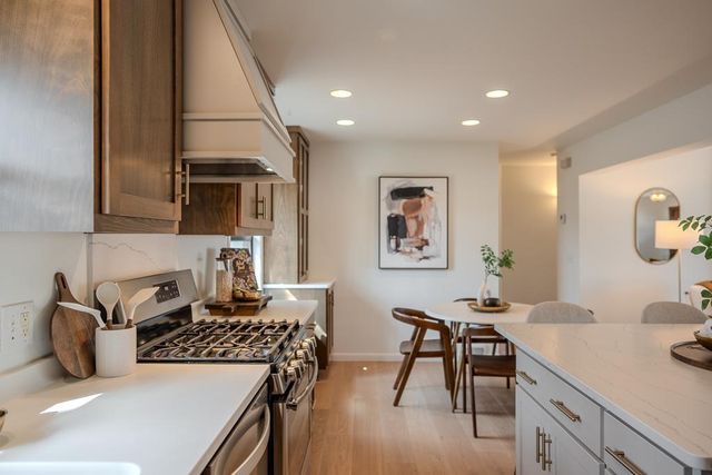 4262 Wooddale Avenue S, Saint Louis Park, MN 55416