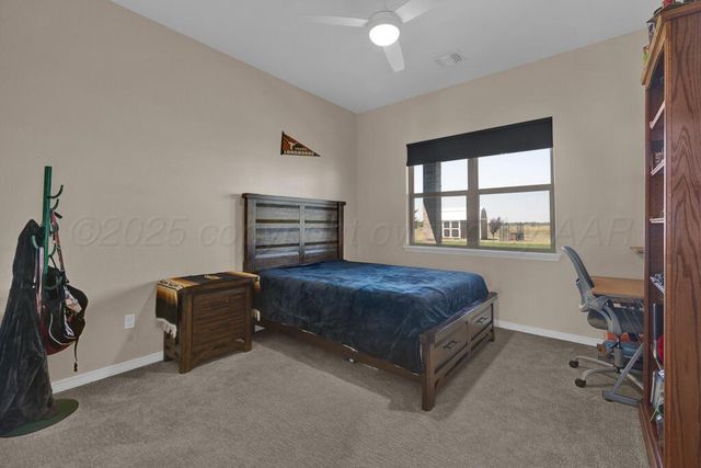 10855 Travis Lane, Dumas, TX 79029