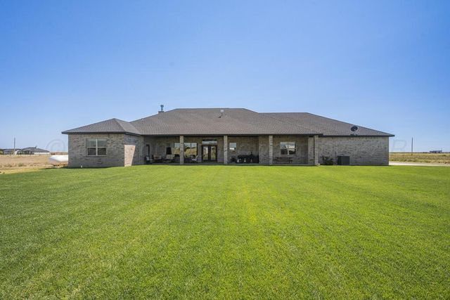 10855 Travis Lane, Dumas, TX 79029