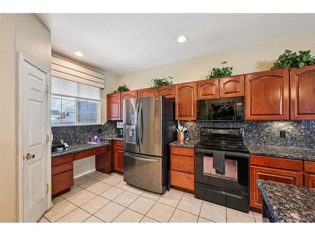 13527 W 63rd Way, Arvada, CO 80004