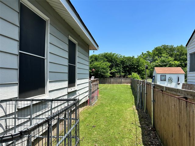 501 E Holley Street, Mesquite, TX 75149