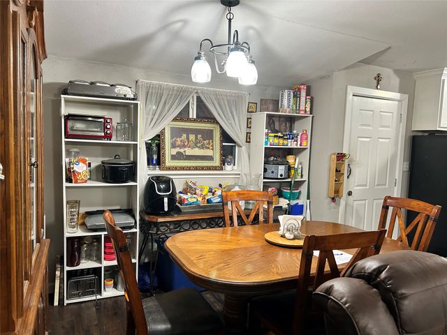 501 E Holley Street, Mesquite, TX 75149