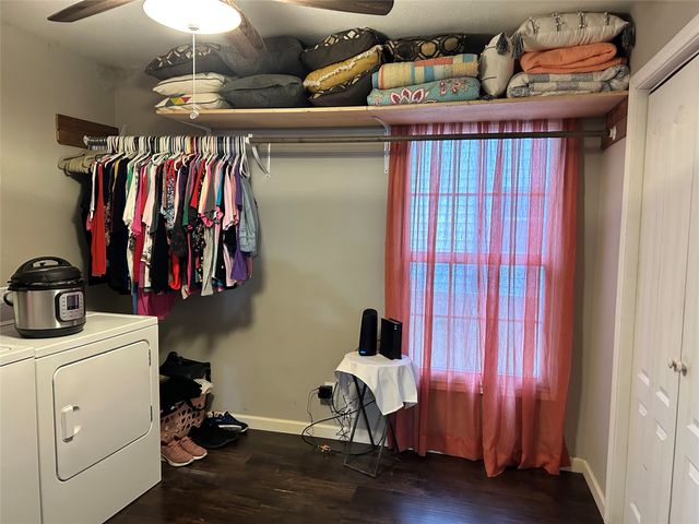 501 E Holley Street, Mesquite, TX 75149