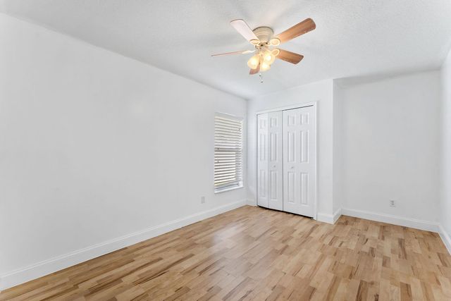 655 SE Ron Rico Terrace, Port St Lucie, FL 34983