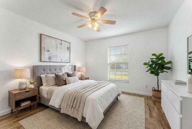 655 SE Ron Rico Terrace, Port St Lucie, FL 34983